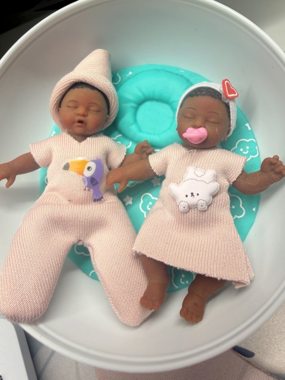 Twin Clothes Set For Babies Mini Zuru Series 2